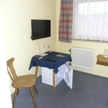 Pension Elsendorf Guest house *